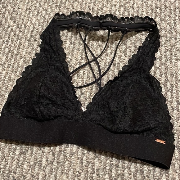 LACE HALTER BRALETTE - Picture 4 of 7